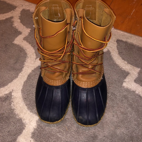 classic bean boots! - Picture 2 of 3